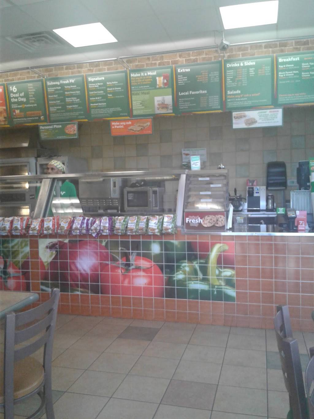 Subway | restaurant | 9196 W Cheyenne Ave, Las Vegas, NV 89129, USA | 7028380551 OR +1 702-838-0551