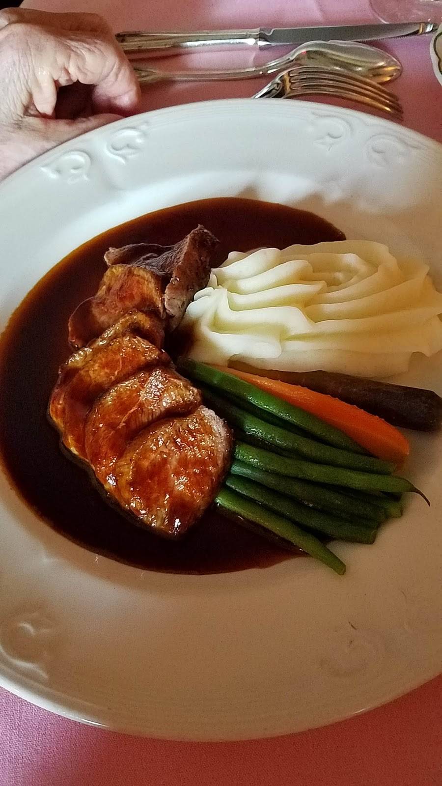 La Crémaillère | restaurant | 46 Bedford-Banksville Rd, Bedford, NY 10506, USA | 9142349647 OR +1 914-234-9647