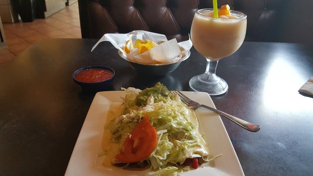 Guadalajara Bar & Grill | restaurant | 1136 Hungry Neck Blvd k, Mt Pleasant, SC 29464, USA | 8439366356 OR +1 843-936-6356