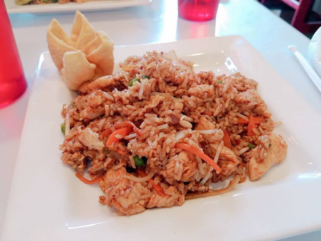 Chang Cuisine | restaurant | 930 S State St #8, Harbor Springs, MI 49740, USA | 2315267107 OR +1 231-526-7107