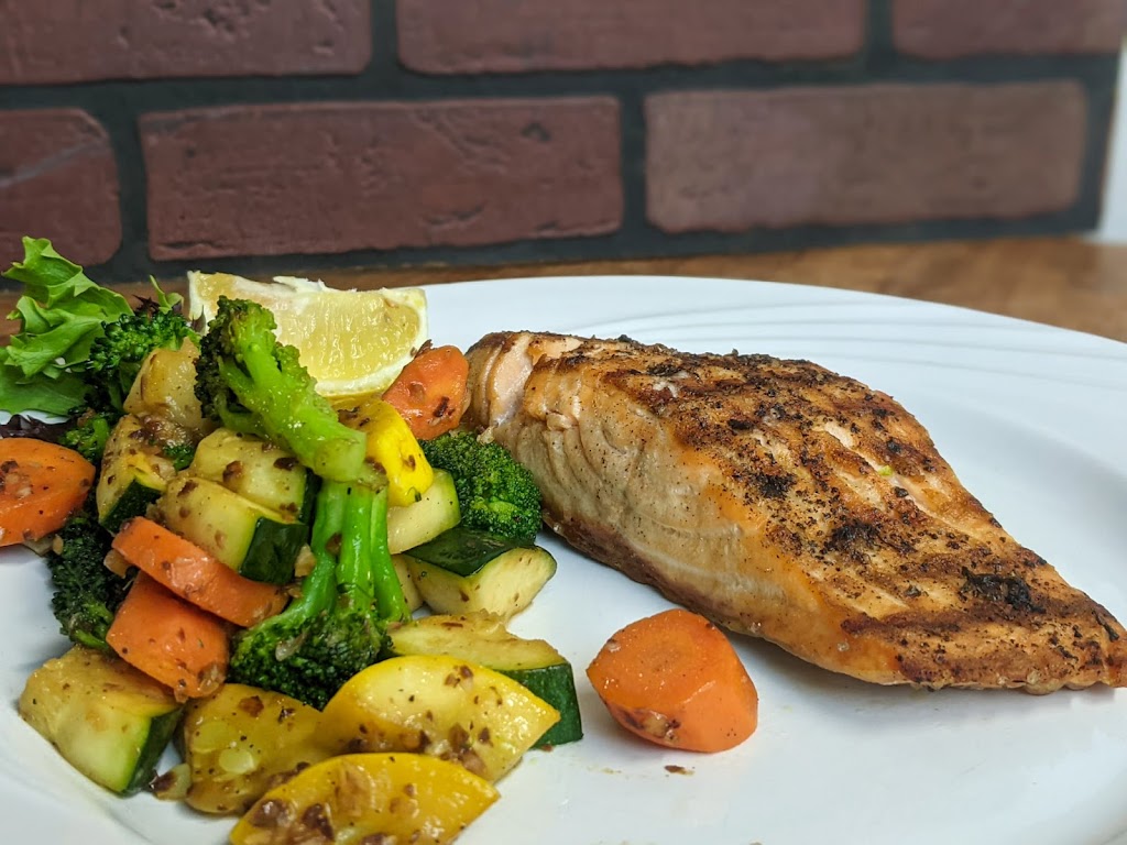 Fly & Grill 1977 | restaurant | 6565 Collins Ave, Miami Beach, FL 33141, USA | 3056312054 OR +1 305-631-2054