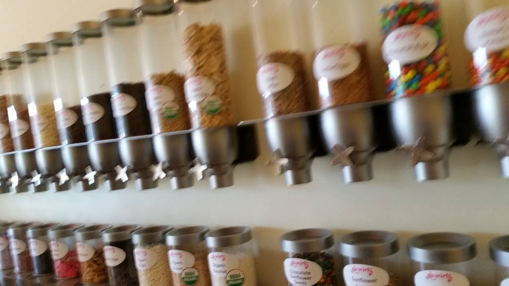 Swirlz Soft Serve Parlor | restaurant | 2136 Huntington Dr, San Marino, CA 91108, USA | 6269437723 OR +1 626-943-7723