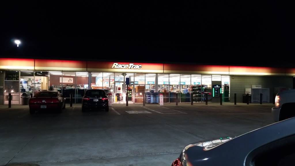 RaceTrac | bakery | 450 Canal Rd, Brunswick, GA 31525, USA | 9122650040 OR +1 912-265-0040