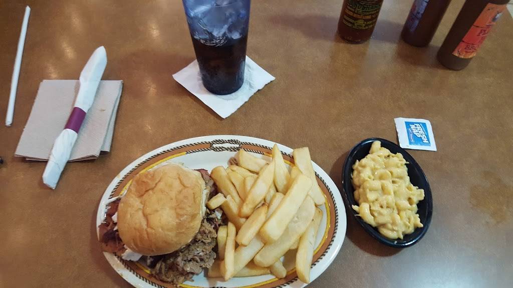 Brian’s Bar-B-Que Restaurant & Catering | restaurant | 795 N Spring Garden Ave, DeLand, FL 32720, USA | 3867368851 OR +1 386-736-8851