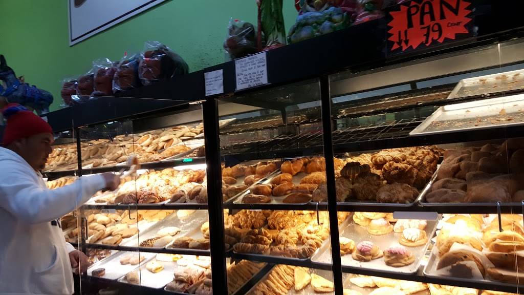La Tapatia Market | bakery | 18330 SE Stark St, Portland, OR 97233, USA | 5034911848 OR +1 503-491-1848