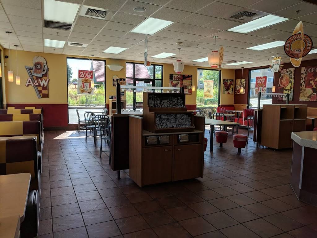 KFC | restaurant | 2150 Redwood St, Vallejo, CA 94590, USA | 7075541990 OR +1 707-554-1990
