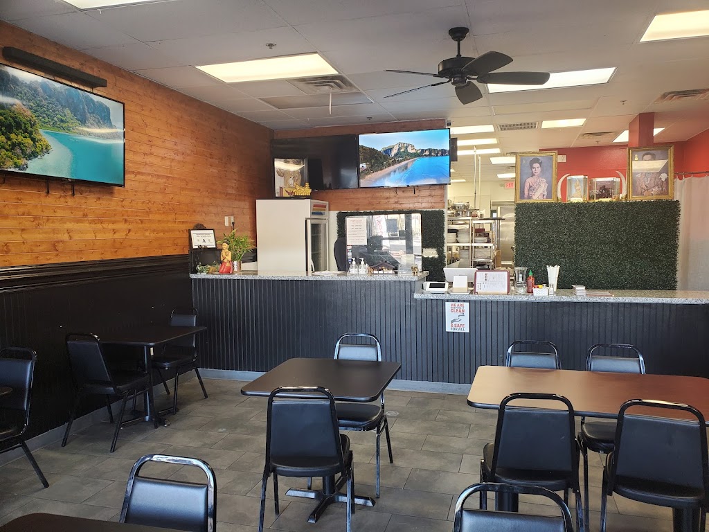 Mama Pam Real Thai Food | restaurant | 2895 N Green Valley Pkwy, Henderson, NV 89014, USA | 7023313193 OR +1 702-331-3193