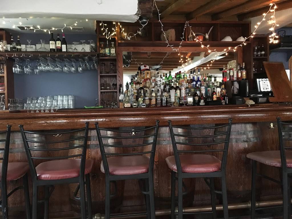 Bayou Tavern | cafe | 6814 Gulf of Mexico Dr, Longboat Key, FL 34228, USA | 9413124975 OR +1 941-312-4975