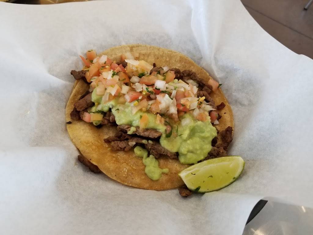 Santanas Mexican Food | restaurant | 10050 Mission Gorge Rd, Santee, CA 92071, USA | 6196317680 OR +1 619-631-7680