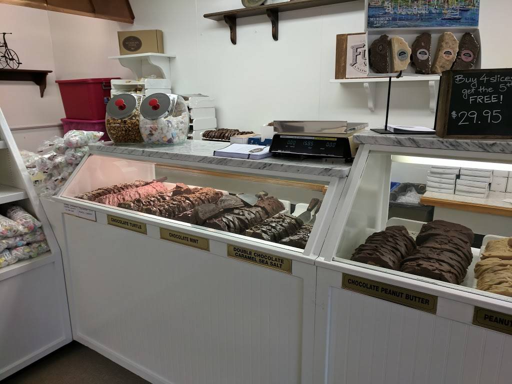 Murdicks Fudge Kitchen | restaurant | Hoban Rd, Mackinac Island, MI 49757, USA | 9068473530 OR +1 906-847-3530