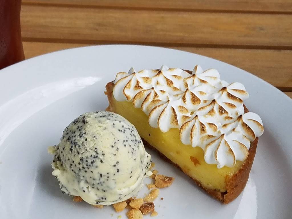 St. Burch Tavern | restaurant | 127 Iowa Ave, Iowa City, IA 52240, USA | 3193417700 OR +1 319-341-7700