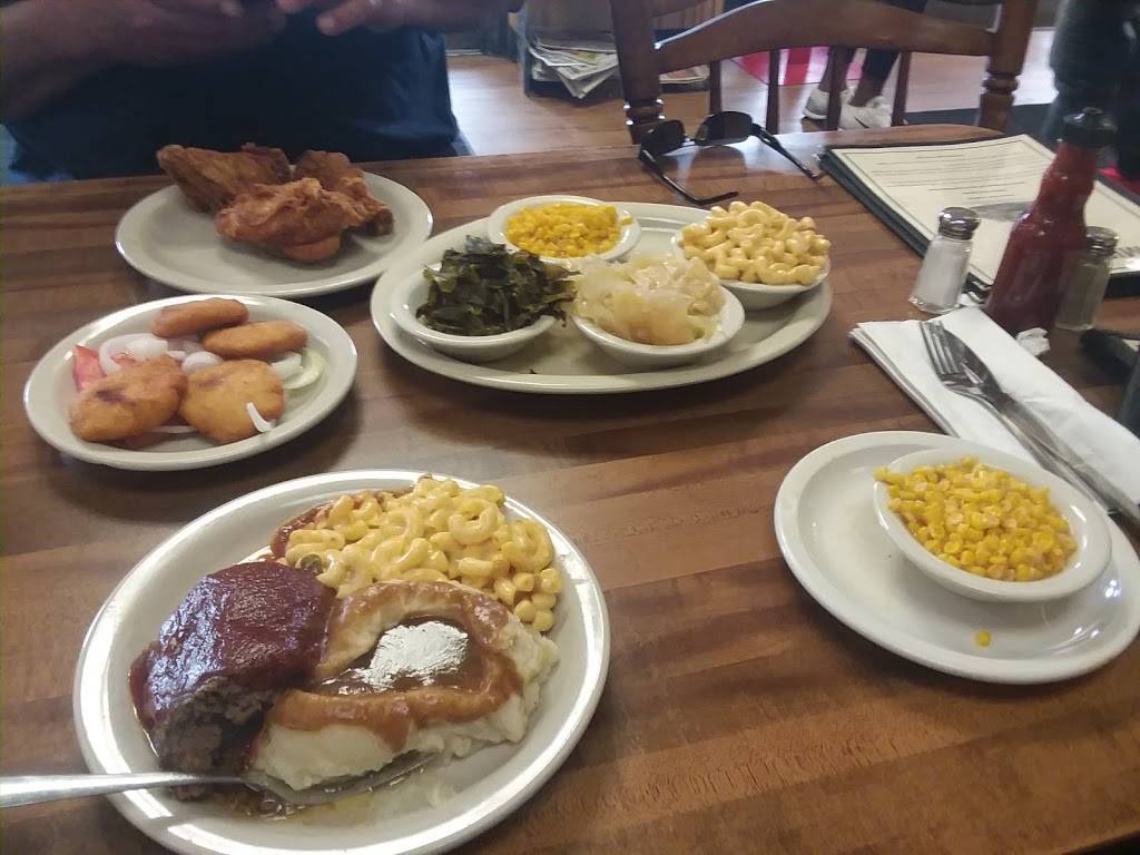 Mississippi Belle | restaurant | 2170 E 54th St, Indianapolis, IN 46220, USA | 3174660522 OR +1 317-466-0522