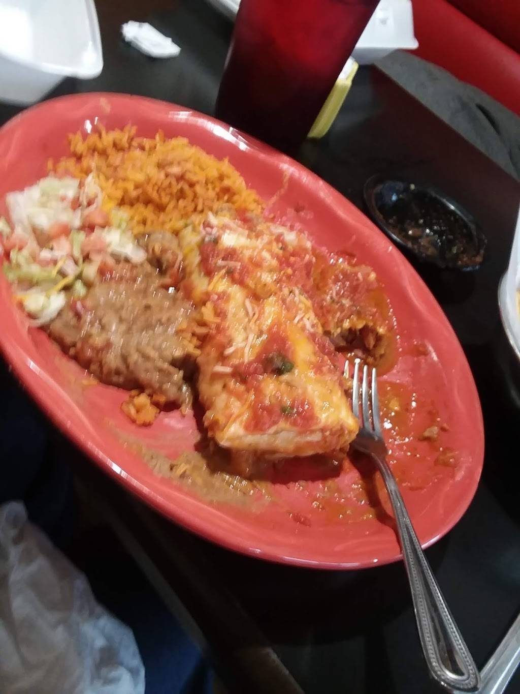 Ajuua Mexican Grill And Cantina | restaurant | 300 N Village Terrace, Tonganoxie, KS 66086, USA | 9134171053 OR +1 913-417-1053