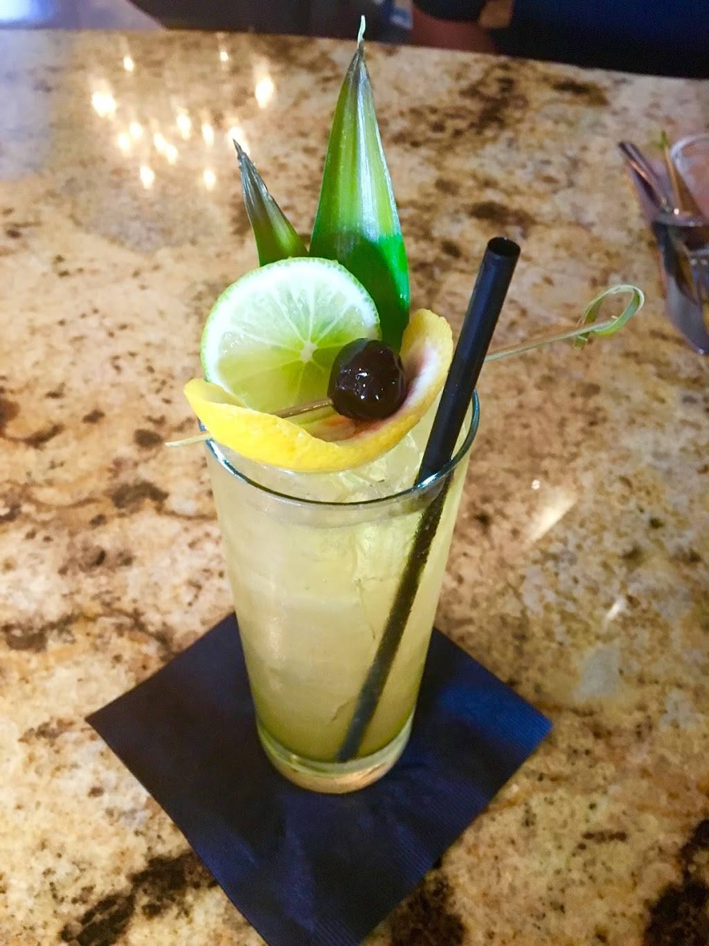 Riviera Bar and Grille | restaurant | 2150 Riverside Dr, Green Bay, WI 54301, USA | 9202462827 OR +1 920-246-2827