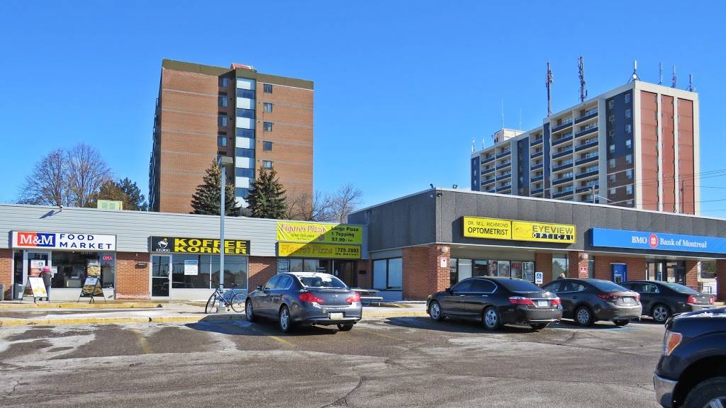 Figaros Pizza | restaurant | 90 Weber St N, Waterloo, ON N2J 3G8, Canada | 5197252002 OR +1 519-725-2002