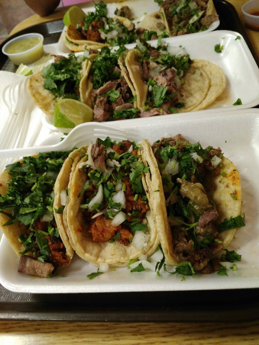 Ochoas Mexican Food | restaurant | 1051 E Main St, El Cajon, CA 92021, USA | 6194400963 OR +1 619-440-0963