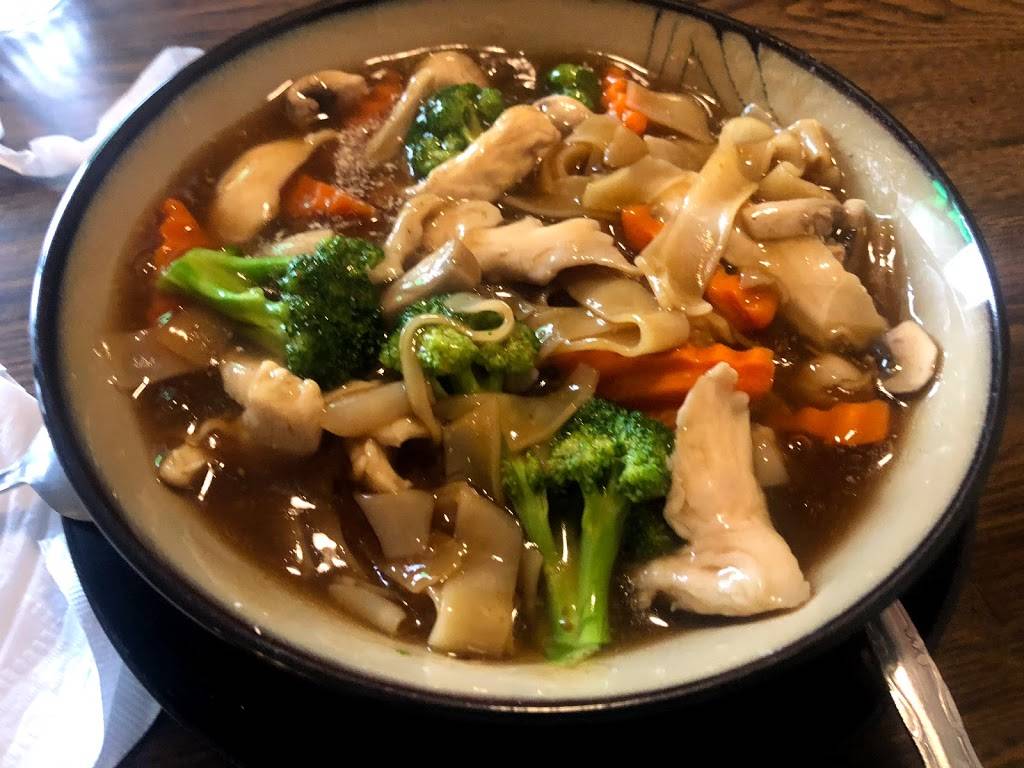 Jack & Jin’s | restaurant | 1406 N Main St, Findlay, OH 45840, USA | 4194272526 OR +1 419-427-2526