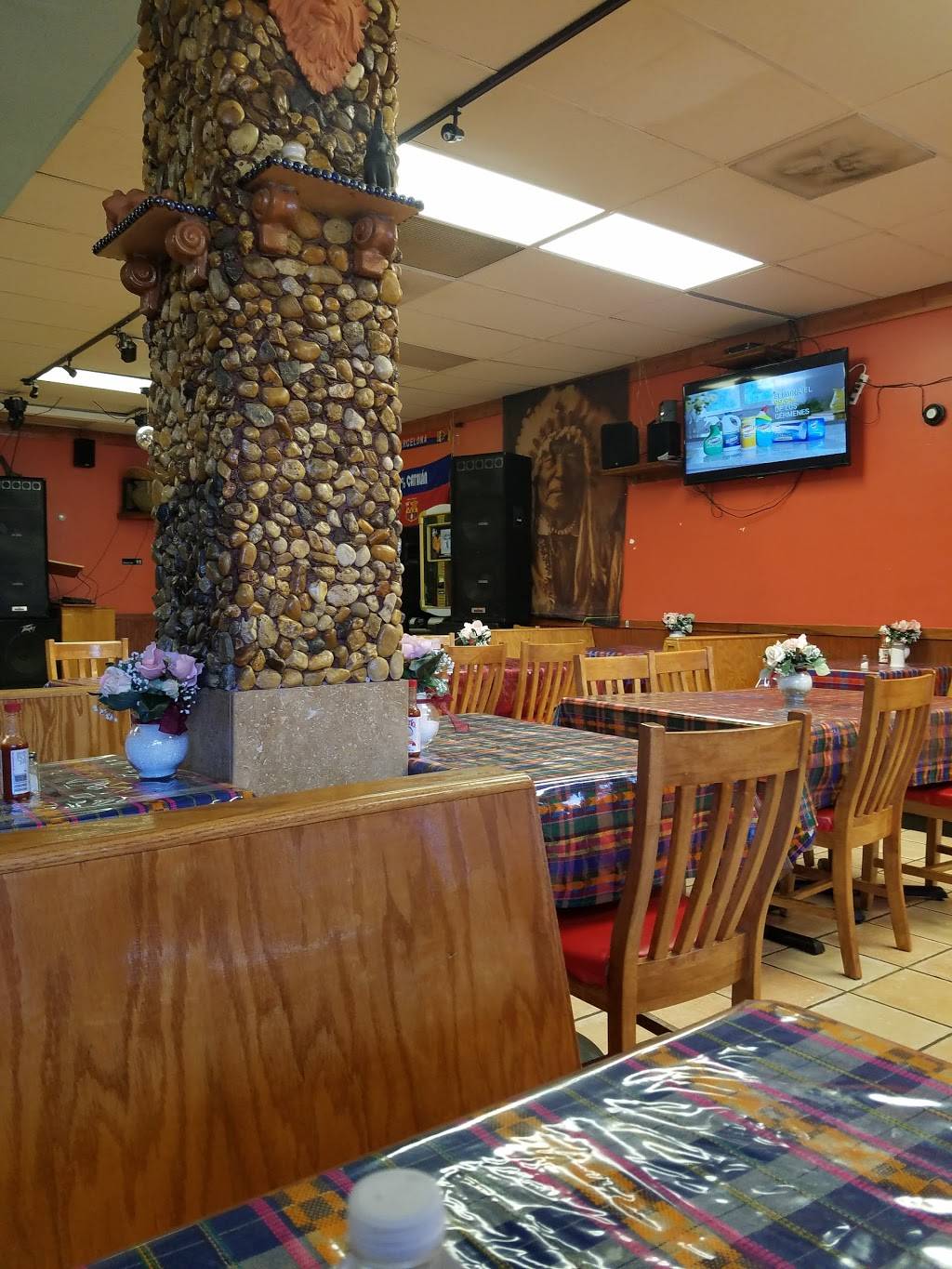 El Catrin | restaurant | 2930 Patrick Henry Dr, Falls Church, VA 22044, USA | 7035368946 OR +1 703-536-8946