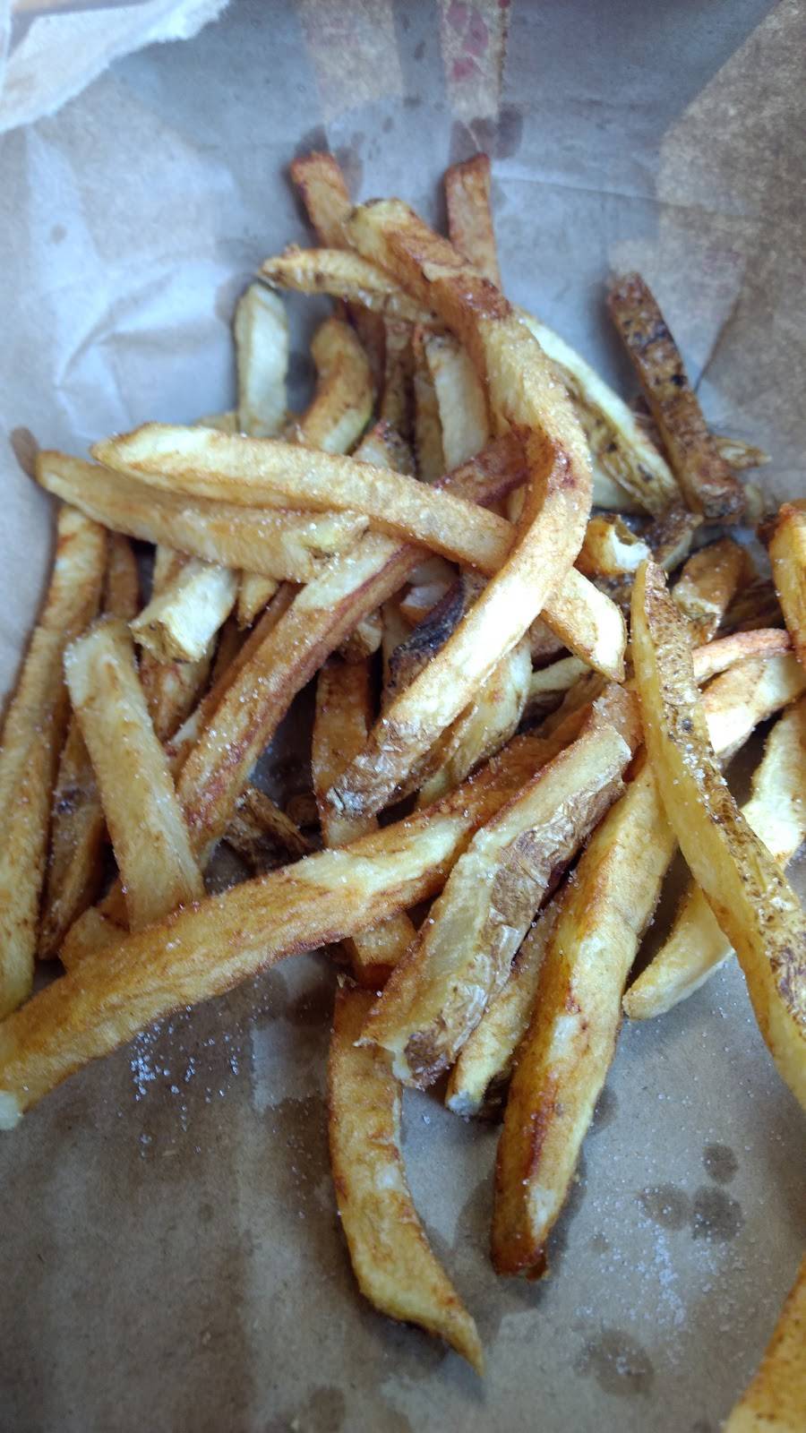 Five Guys | meal takeaway | 68 Washington St, South Attleboro, MA 02703, USA | 5089156177 OR +1 508-915-6177