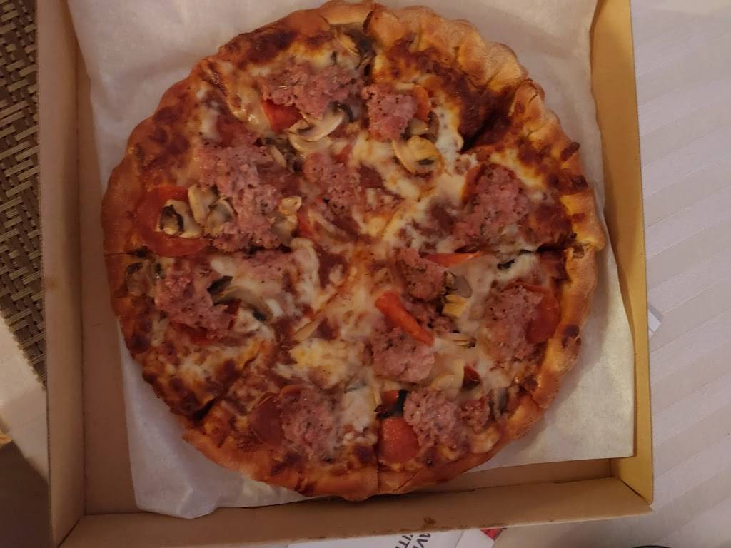 Mama Mias | restaurant | 10703 W Pleasant Valley Rd, Parma, OH 44130, USA | 4408881881 OR +1 440-888-1881