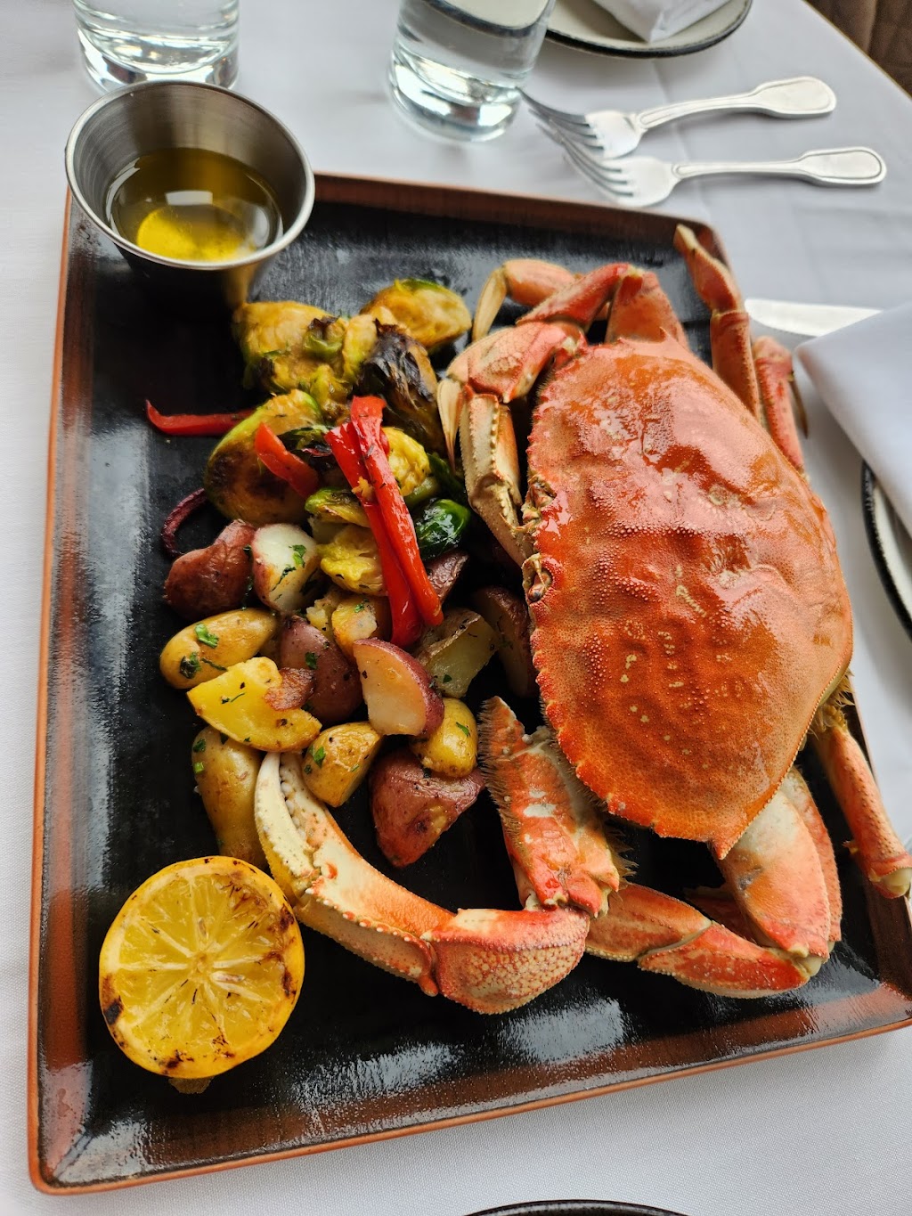 McCormick & Schmick´s | restaurant | 900 North Point St, San Francisco, CA 94109, USA | 4159291730 OR +1 415-929-1730