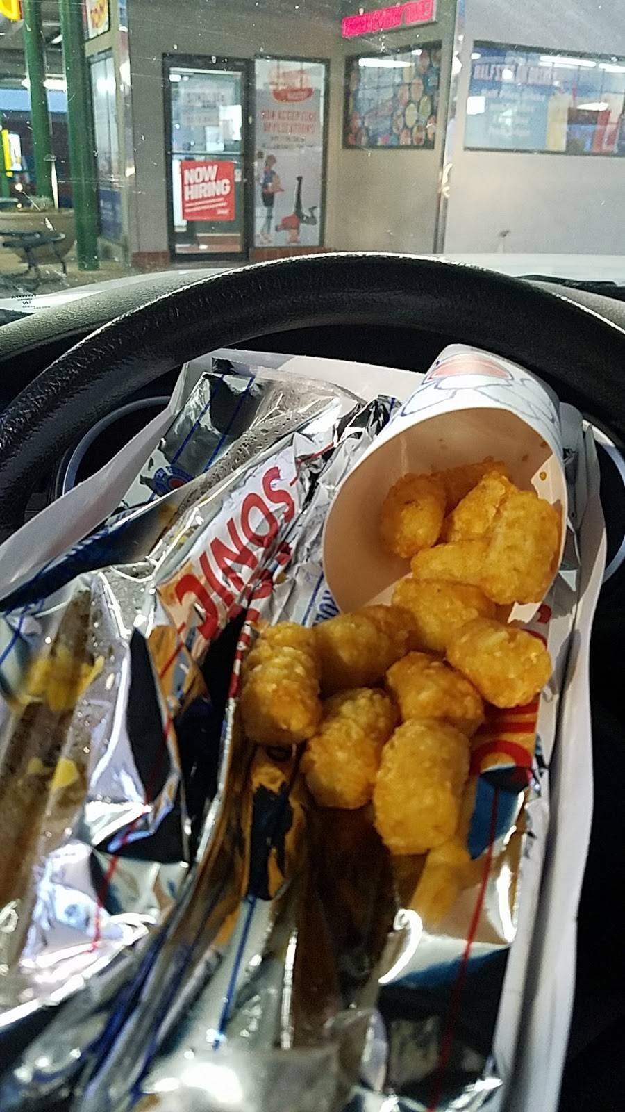 Sonic Drive-In | restaurant | 58 McFarland Blvd, Northport, AL 35476, USA | 2053496117 OR +1 205-349-6117