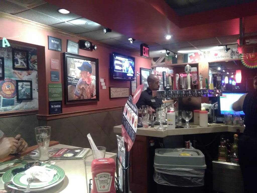 Applebees Grill + Bar | restaurant | 610 Exterior Street, Bronx, NY 10451, USA | 3472265700 OR +1 347-226-5700