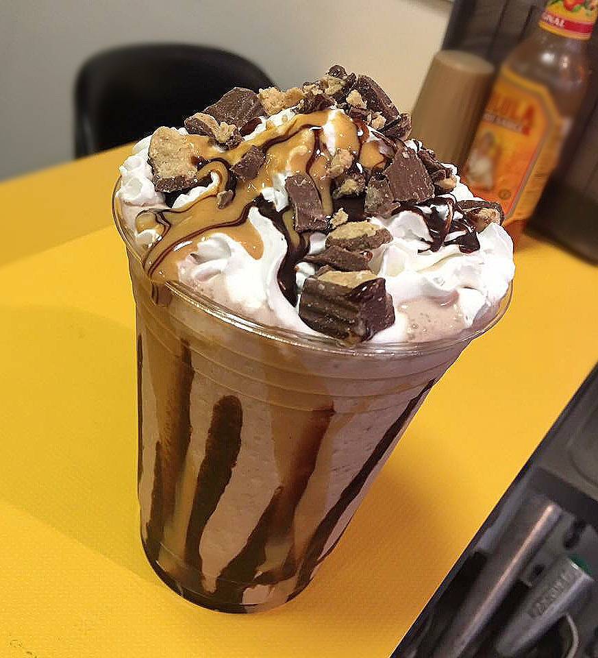 Twisted MELTZ | restaurant | 164 E Main St, Kent, OH 44240, USA | 3309684104 OR +1 330-968-4104