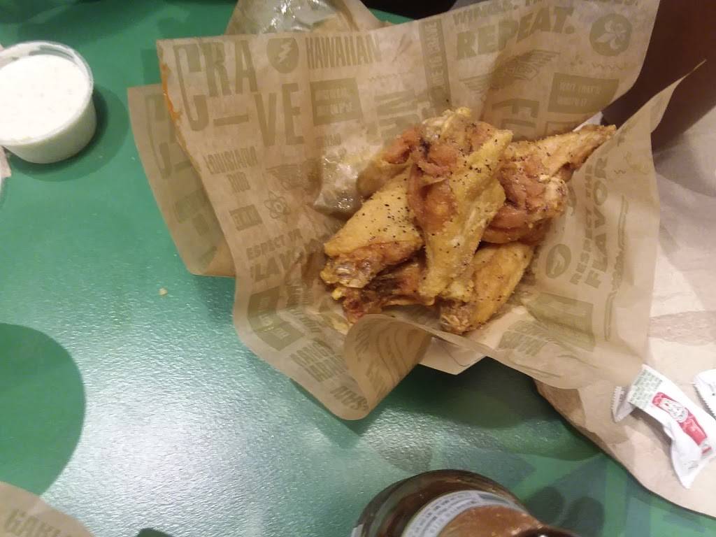 Wingstop | restaurant | 11445 South St, Cerritos, CA 90703, USA | 5629247132 OR +1 562-924-7132