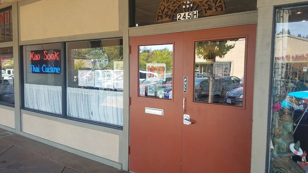 Kaosook Thai Cuisine | restaurant | 245 H Mt Hermon Rd, Scotts Valley, CA 95066, USA | 8314399520 OR +1 831-439-9520