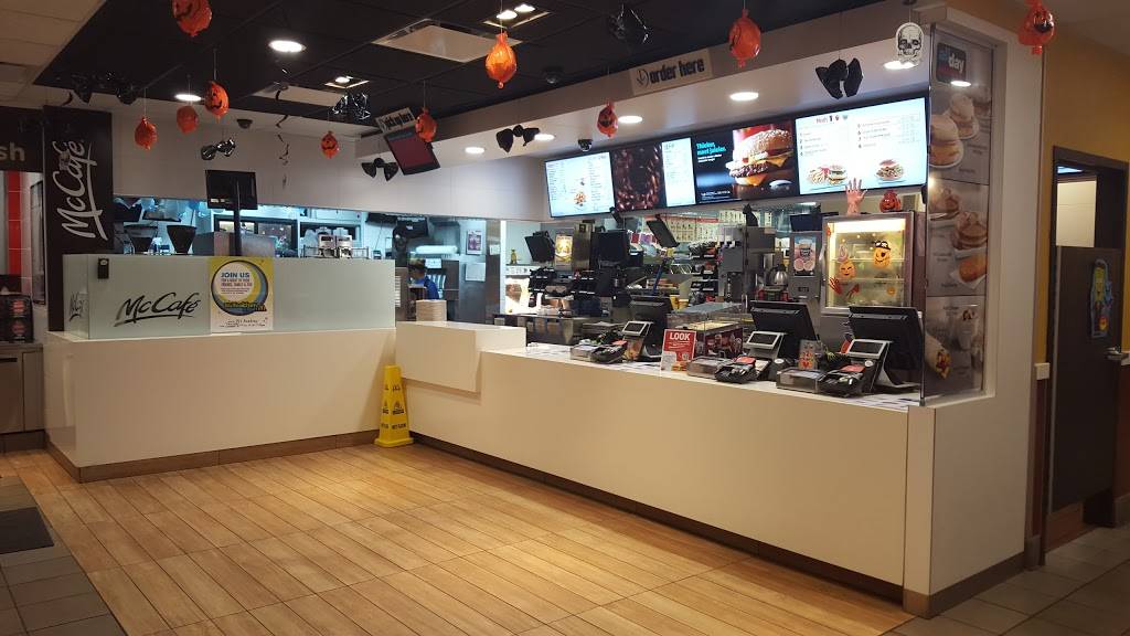 McDonalds | cafe | 11755 Whittier Blvd, Whittier, CA 90601, USA | 5629084905 OR +1 562-908-4905