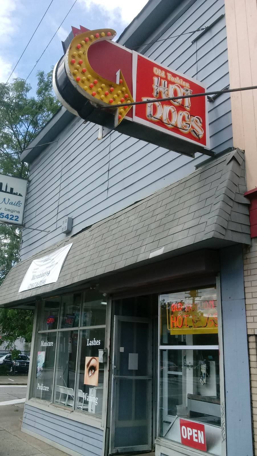 Old Fashion Hot Dogs | meal takeaway | 4008 Lorain Ave, Cleveland, OH 44113, USA | 2166314460 OR +1 216-631-4460