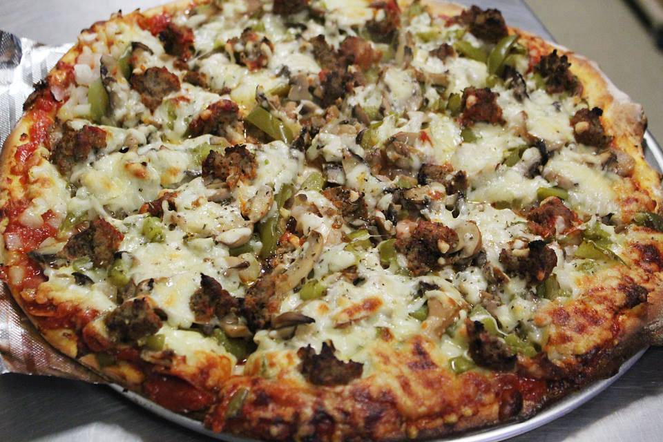 Tony & Anns Pizza | restaurant | 11 Broadway Rd, Dracut, MA 01826, USA | 9782513311 OR +1 978-251-3311