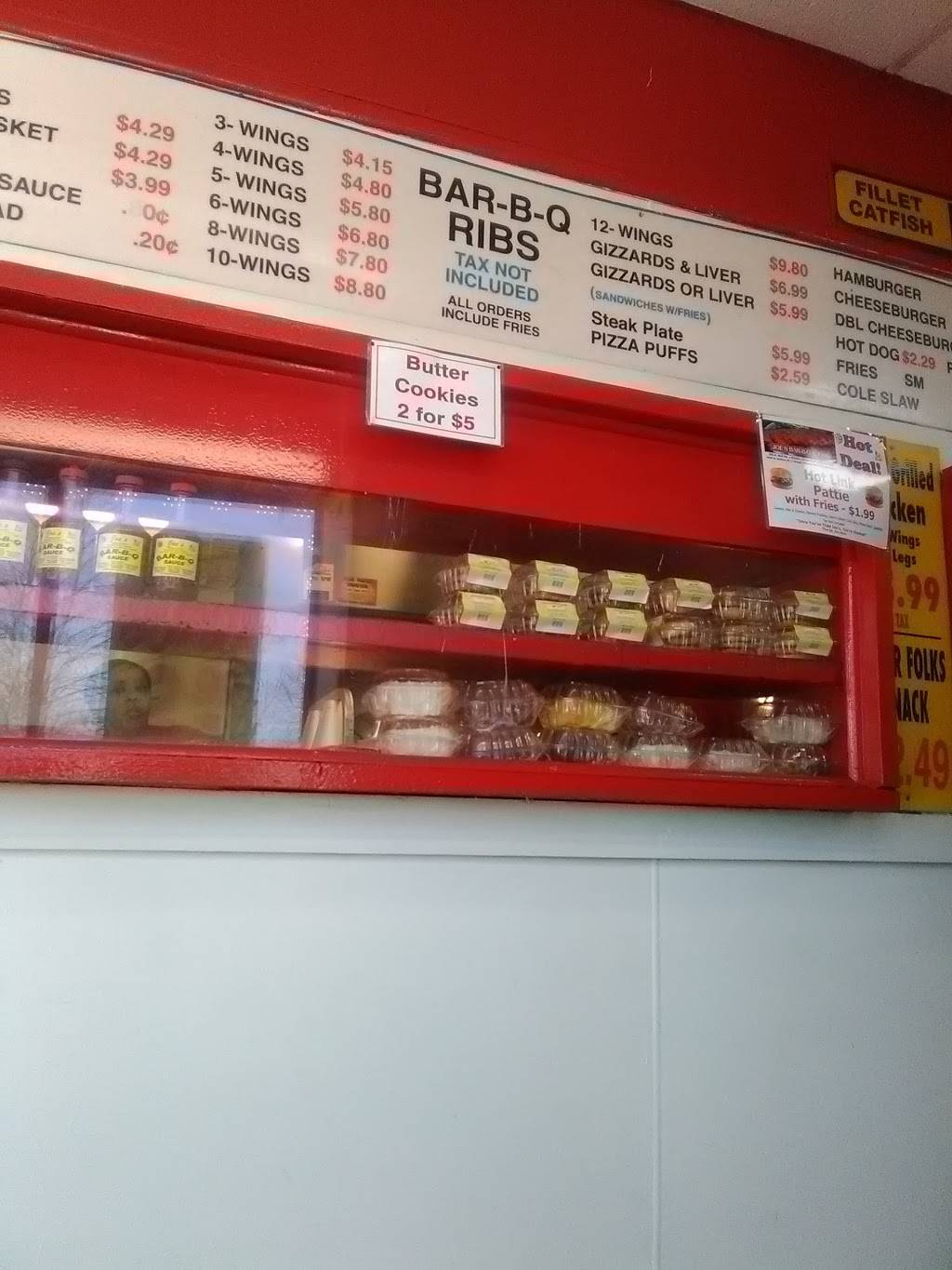 Joes Barbeque & Fish | restaurant | 4900 W Madison St, Chicago, IL 60644, USA | 7736265910 OR +1 773-626-5910