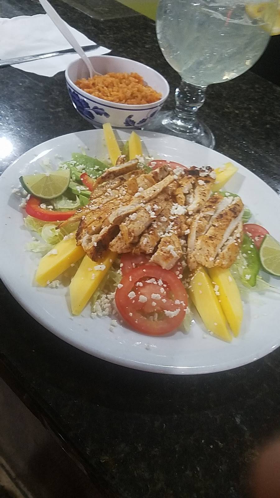 El Palmar Mexican Restaurant | restaurant | 12222 SE Stark St, Portland, OR 97233, USA | 5032617173 OR +1 503-261-7173