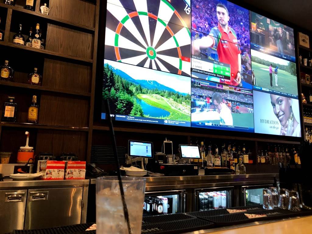 Crabby Joes Bar • Grill | restaurant | 409 Dundas St, Woodstock, ON N4S 1B8, Canada | 5195394946 OR +1 519-539-4946