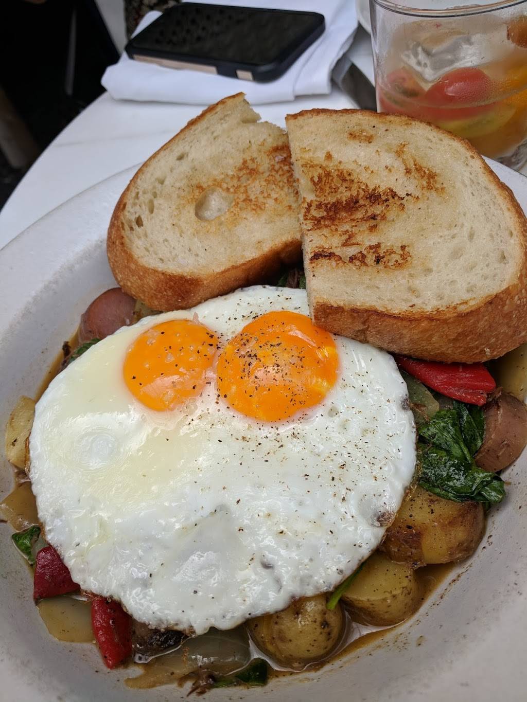 Ysabel | night club | 945 N Fairfax Ave, West Hollywood, CA 90046, USA | 3233662940 OR +1 323-366-2940