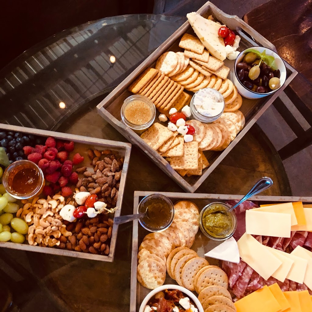 The Brand Room | restaurant | 212 W Exchange Ave, Fort Worth, TX 76164, USA | 8177069628 OR +1 817-706-9628