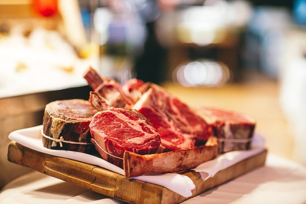 Towne 380 | Steakhouse & Seafood | restaurant | 380 Boulevard Saint-Martin O, Laval, QC H7M 3Y8, Canada | 4506688696 OR +1 450-668-8696