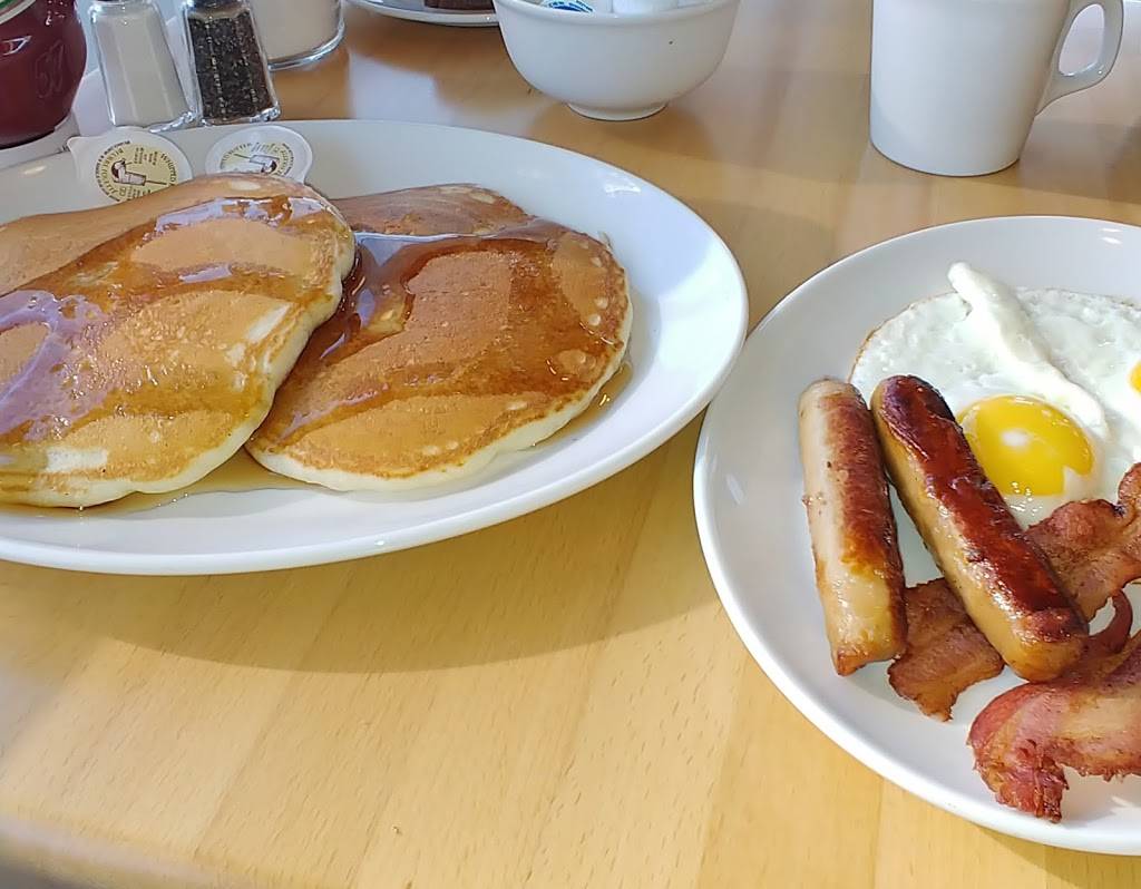 Sunset Grill | restaurant | 41 George St S #102, Brampton, ON L6Y 2E1, Canada | 9054979222 OR +1 905-497-9222