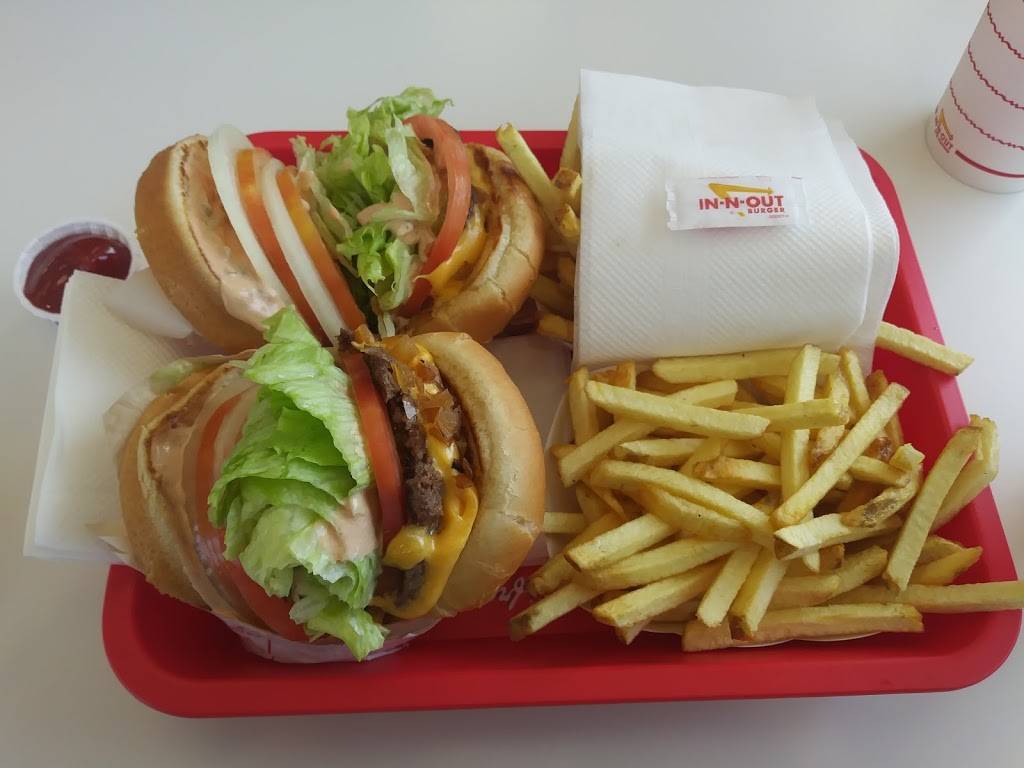 In-N-Out Burger | restaurant | 2235 S Mountain Ave, Ontario, CA 91761, USA | 8007861000 OR +1 800-786-1000