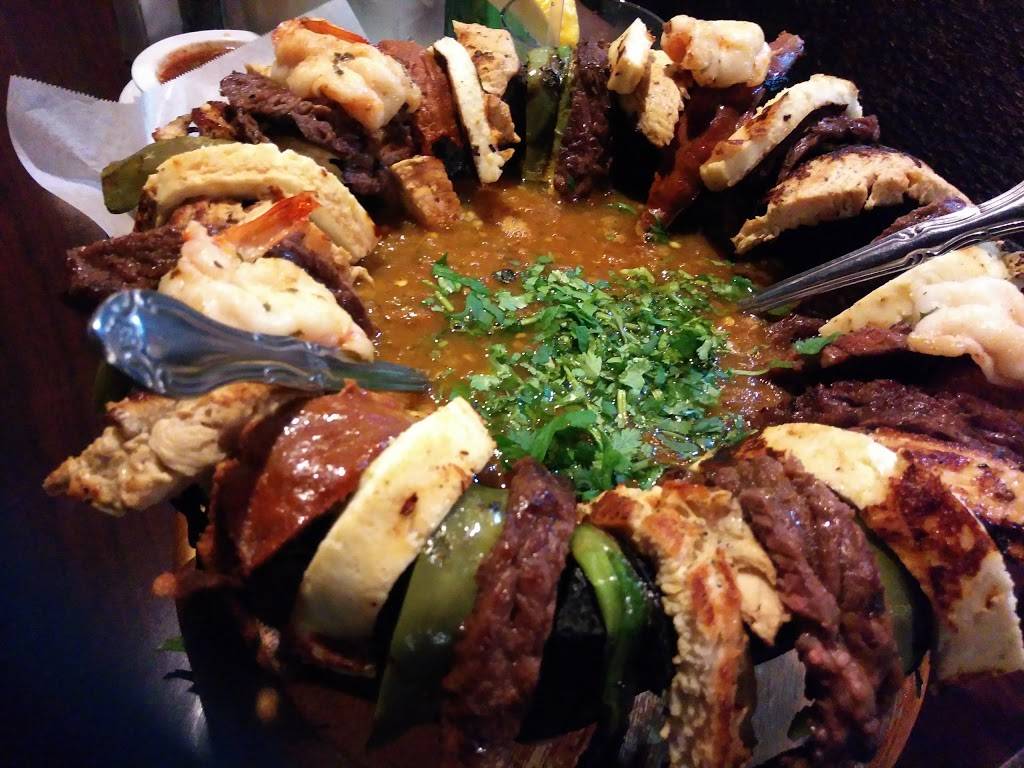 Viva Villa | restaurant | 1250 S E St, San Bernardino, CA 92408, USA | 9093811050 OR +1 909-381-1050