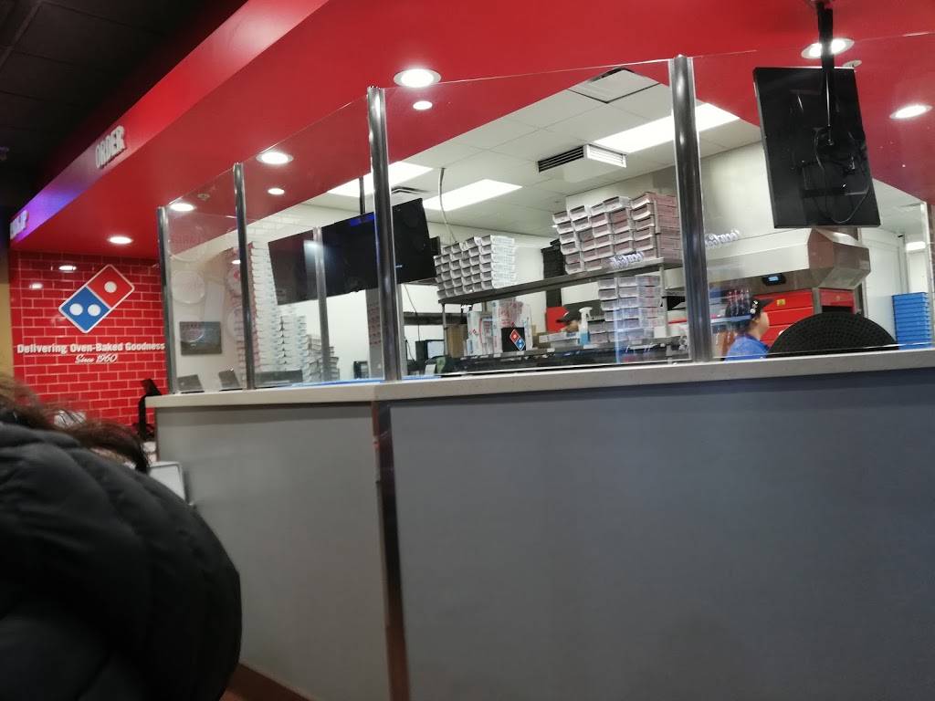 Dominos Pizza | meal delivery | 7220 Sunset Blvd, Los Angeles, CA 90046, USA | 3233807711 OR +1 323-380-7711