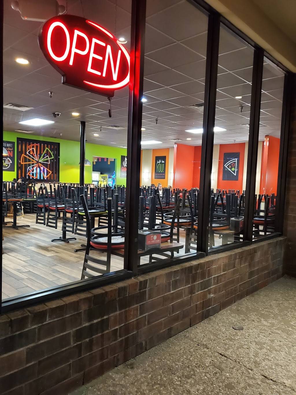 Cicis | meal takeaway | 202 N. 291 Hwy Ste A / B / C, Liberty, MO 64068, USA | 8167922428 OR +1 816-792-2428