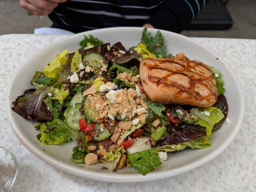 True Food Kitchen | restaurant | 7007 Friars Rd Suite 394, San Diego, CA 92108, USA | 6198102929 OR +1 619-810-2929