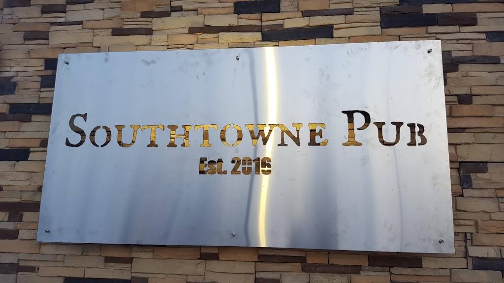 Southtowne Pub | restaurant | 4260 Southtowne Dr, Eau Claire, WI 54701, USA | 7155145421 OR +1 715-514-5421