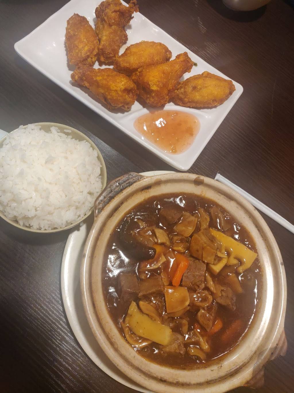 Szechuan House | restaurant | 22 N 9th St, Columbia, MO 65201, USA | 5734429888 OR +1 573-442-9888