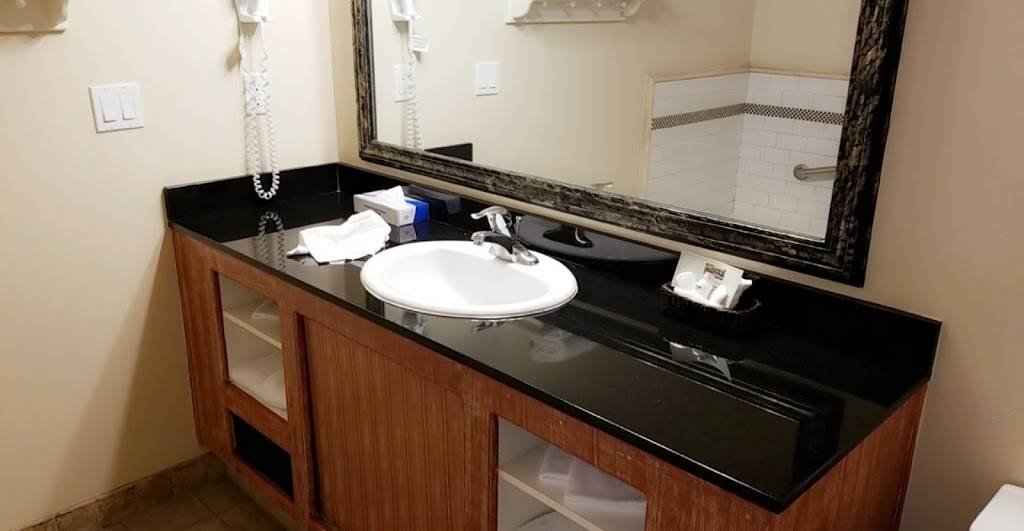 Cambria Pines Lodge | night club | 2905 Burton Dr, Cambria, CA 93428, USA | 8059274200 OR +1 805-927-4200