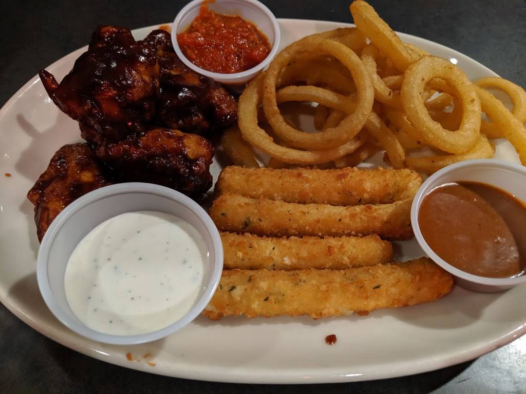 Legends of Shelbyville | restaurant | 1609 N Main St, Shelbyville, TN 37160, USA | 9316807473 OR +1 931-680-7473