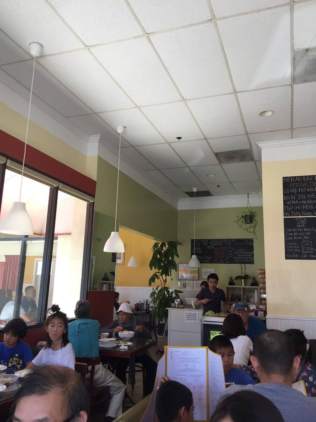 Tan Hong Mai Restaurant | restaurant | 9856 Bolsa Ave, Westminster, CA 92683, USA | 7148393788 OR +1 714-839-3788